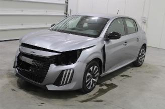 Unfallwagen Peugeot 208  2024/10
