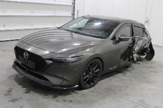 Sloopauto Mazda 3  2020/8