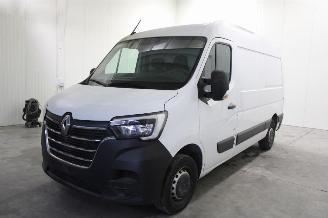 krockskadad bil auto Renault Master  2024/6