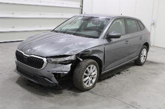krockskadad bil auto Skoda Scala  2024/11