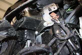 Peugeot 208  picture 19