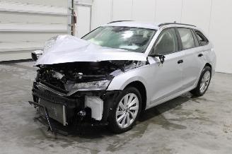 Uttjänta bilar auto Skoda Octavia  2025/6