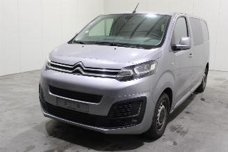 krockskadad bil auto Citroën Jumpy  2021/4