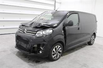 krockskadad bil auto Citroën Jumpy  2020/2