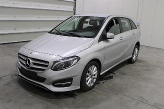 Autoverwertung Mercedes B-klasse B 200 2019/1