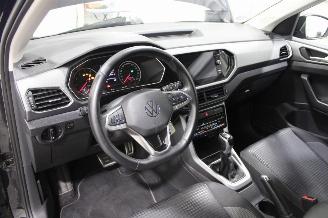 Volkswagen T-Cross  picture 10