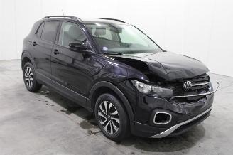 Volkswagen T-Cross  picture 2