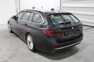 BMW 5-serie 530 picture 4