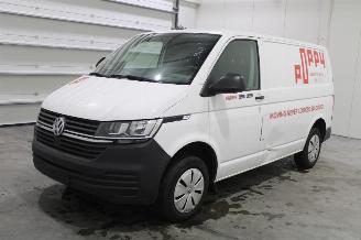 Coche accidentado Volkswagen Transporter T6 2023/5