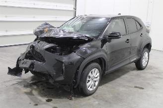 krockskadad bil auto Toyota Yaris Cross  2024/10