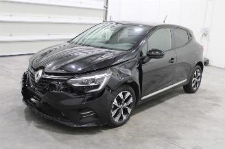 Auto incidentate Renault Clio  2023/3