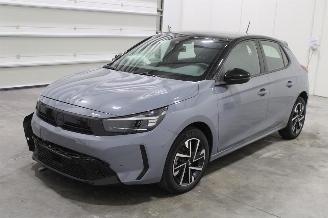Vaurioauto  passenger cars Opel Corsa  2024/5