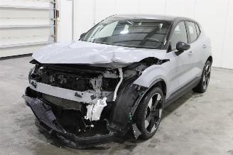 krockskadad bil auto Volvo EX30  2024/8