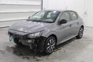 krockskadad bil auto Peugeot 208  2024/10