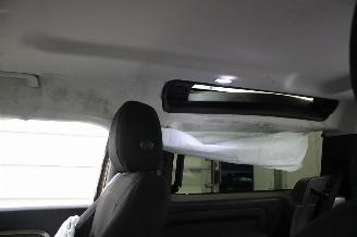 Land Rover Defender  picture 25