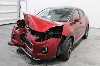 krockskadad bil auto Ford Puma  2020/7
