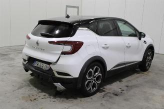Renault Captur  picture 3