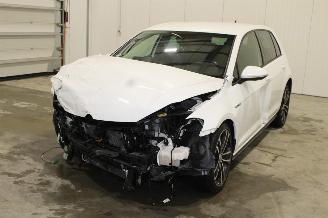 Auto incidentate Volkswagen Golf  2020/9