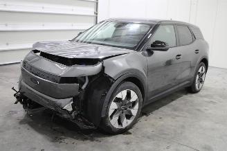 krockskadad bil auto Ford Explorer  2026/2