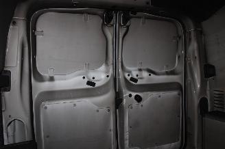 Opel Vivaro  picture 21