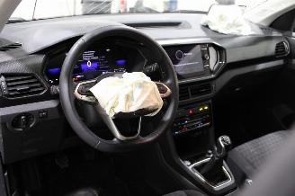 Volkswagen T-Cross  picture 10