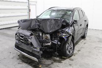 damaged passenger cars Hyundai Tucson  2025/1