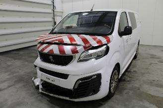 Damaged car Peugeot Expert  2023/9