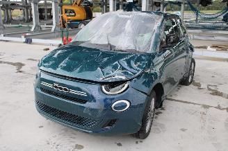 skadebil auto Fiat 500  2026/2
