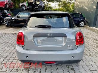 Mini Mini Mini (F55), Hatchback 5-drs, 2014 1.5 12V One picture 4