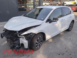 Uttjänta bilar auto Volkswagen Golf Golf VIII (CD1), Hatchback, 2019 1.0 eTSI 12V 2022/1