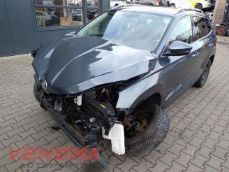 Vrakbiler auto Skoda Karoq Karoq, SUV, 2017 1.0 TSI 12V 2020/2