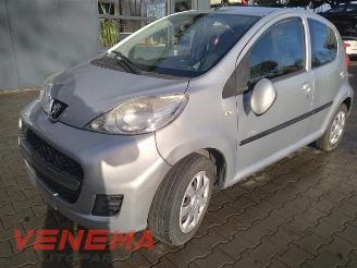 Autoverwertung Peugeot 107 107, Hatchback, 2005 / 2014 1.0 12V 2011