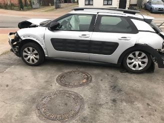 Coche siniestrado Citroën C4 cactus  2017/1
