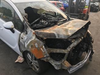 Coche siniestrado Opel Meriva DIESEL - 1248CC - 70KW 2011/2
