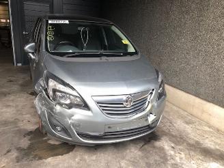 Coche siniestrado Opel Meriva 1700cc - diesel - 2014 2014/1