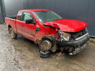 Démontage voiture Ford Ranger Ranger Pick-up 2.2 TDCi 16V 125 4x4 Pick-up Diesel 2.198cc 92kW (125pk) 4x4 2011-04/2015-12 2014/7