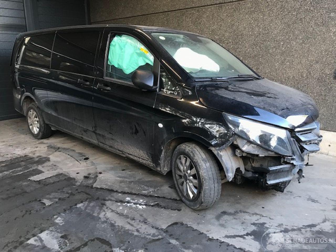Mercedes Vito Tourer (447.7) Bus 2014 2.2 114 CDI 16V Bus  Diesel 2.143cc 100kW (136pk) RWD