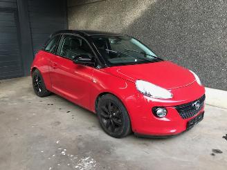 Autoverwertung Opel Adam Hatchback 3-drs 2012 / 2019 1.4 16V Hatchback  Benzine 1.398cc 74kW (101pk) FWD 2019/4