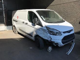 disassembly passenger cars Ford Custom Custom Van 2016 2.2 TDCi 16V Bestel  Diesel 2.198cc 92kW (125pk) FWD 2016/5