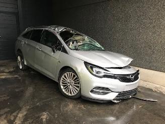 Autoverwertung Opel Astra K Sports Tourer Combi 2020 1.2 Turbo 12V Combi/o  Benzine 1.199cc 96kW (131pk) FWD 2020/1