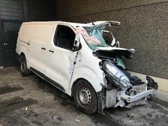 Autoverwertung Citroën Jumpy Van 2021 2.0 Blue HDI 120 Bestel  Diesel 1.997cc 90kW 2021/5