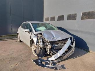 Uttjänta bilar auto Opel Astra  2018/1