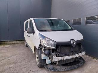 Coche siniestrado Renault Trafic Trafic (1FL/2FL/3FL/4FL), Van, 2014 1.6 dCi 115 2015/8