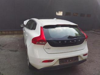 Vrakbiler auto Volvo V-40 V40 (MV), Hatchback 5-drs, 2012 / 2019 1.6 D2 2013/12