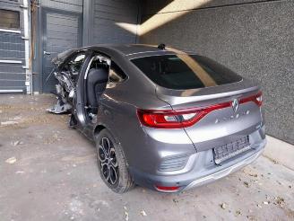 Vrakbiler auto Renault Arkana Arkana (RJLL), SUV, 2020 1.6 E-Tech 145 16V 2022/9