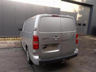 Vrakbiler auto Citroën Jumpy Jumpy, Van, 2016 2.0 Blue HDI 120 2017/3