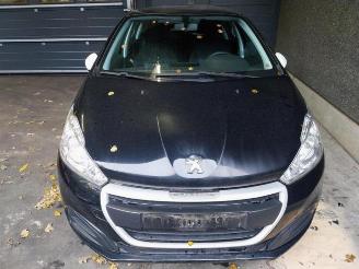 Vrakbiler auto Peugeot 208 208 I (CA/CC/CK/CL), Hatchback, 2012 / 2019 1.2 Vti 12V PureTech 2019/4