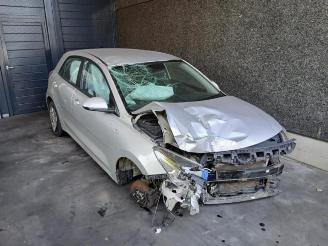 Salvage car Kia Rio Rio IV (YB), Hatchback, 2017 1.2 MPI 16V 2017/2