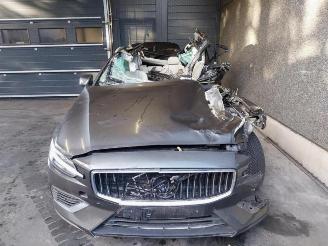 Volvo V-60 V60 II (ZW), Combi, 2018 2.0 T6 16V Twin Engine picture 2