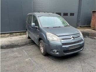 skadebil auto Citroën Berlingo Berlingo Cinqspace, Multispace, MPV, 2008 / 2021 1.6 Hdi 75 Phase 2 2011/12